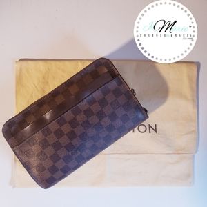 Authentic Louis Vuitton Damier Saint Louis Clutch Hand Bag